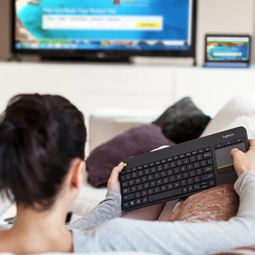 Teclado Logitech para entretenimiento en ARTIKULOS.CO