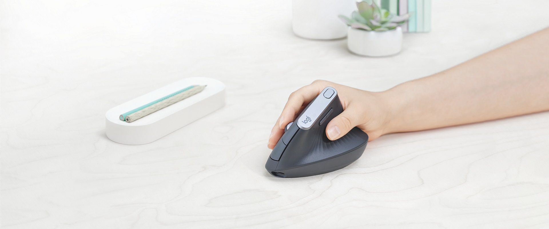 Mouse Logitech MX Vertical Slider en Artikulos.co 1